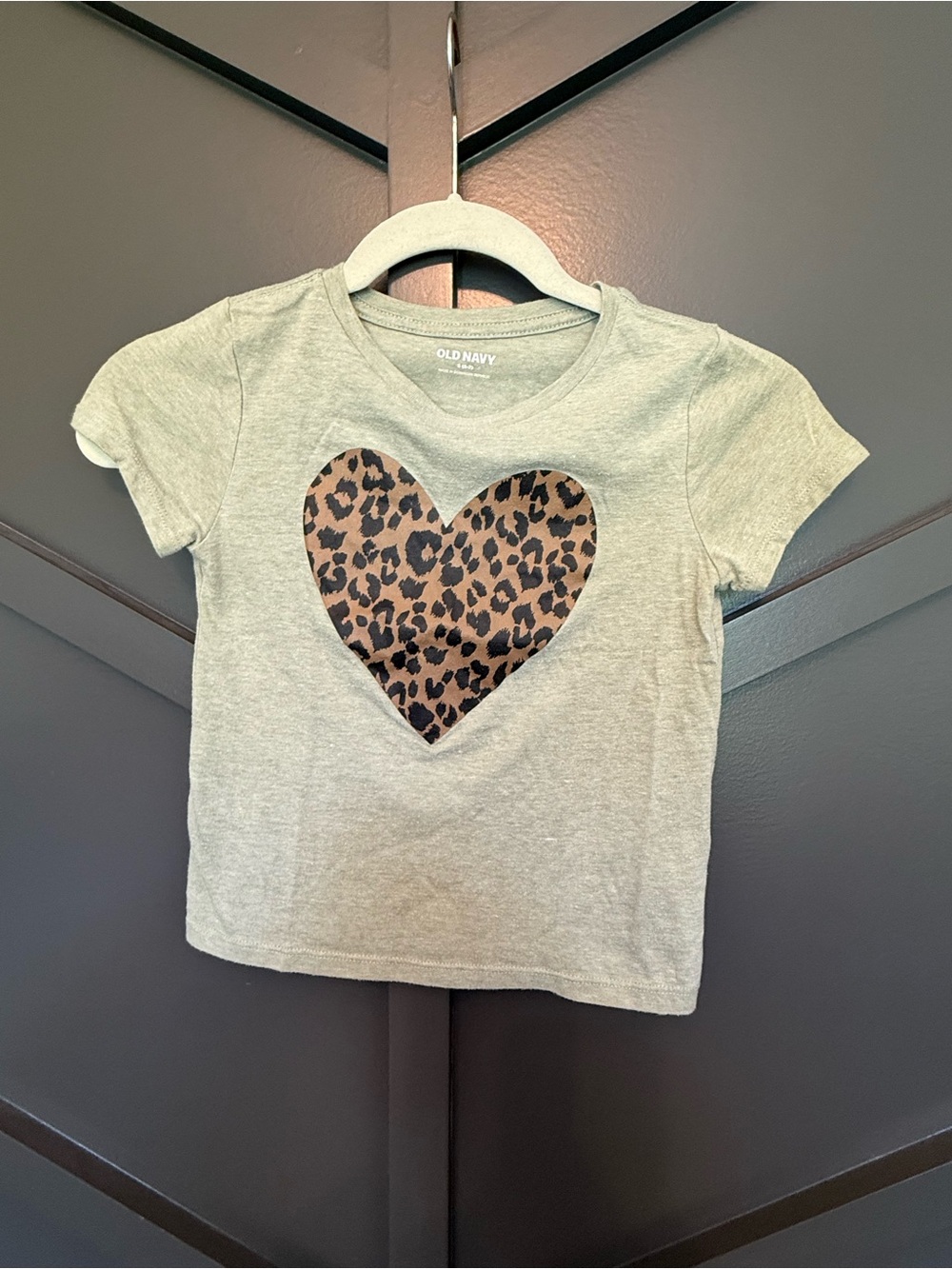 Old Navy Light Green Short-Sleeve Tee with Leopard Heart